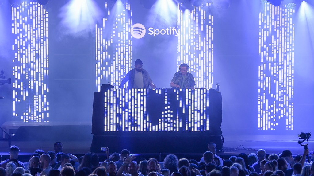 Streamers Decry France&rsquo;s New Tax to Help Support Local Music: &lsquo;It Is The Worst Possible Outcome&rsquo;